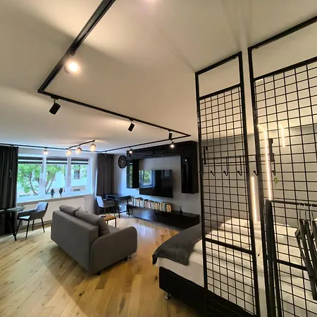 Loft Kwadrat Jerozolimskie アパート *